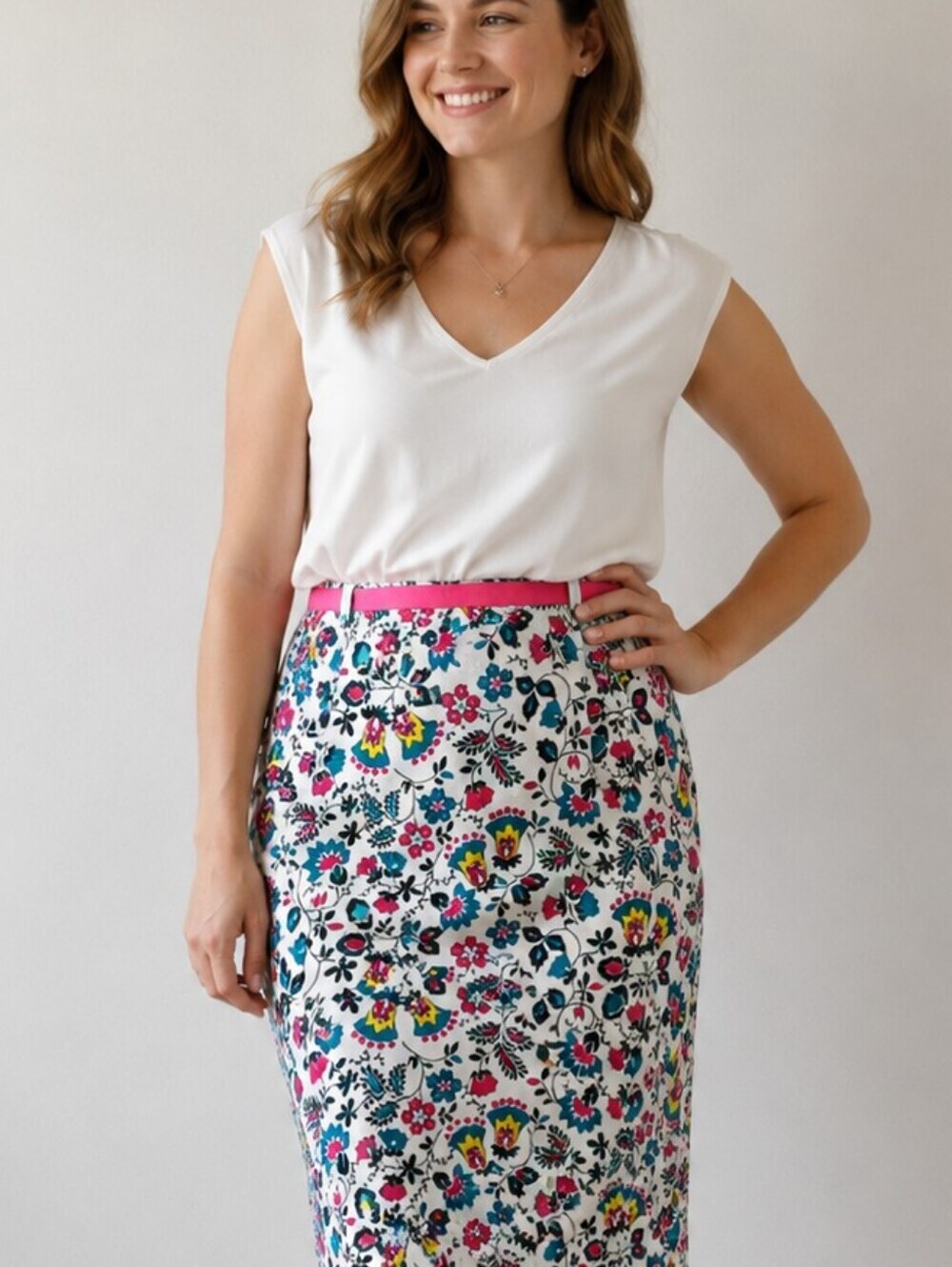 Boden Floral Pencil Skirt in White with Pink Trim